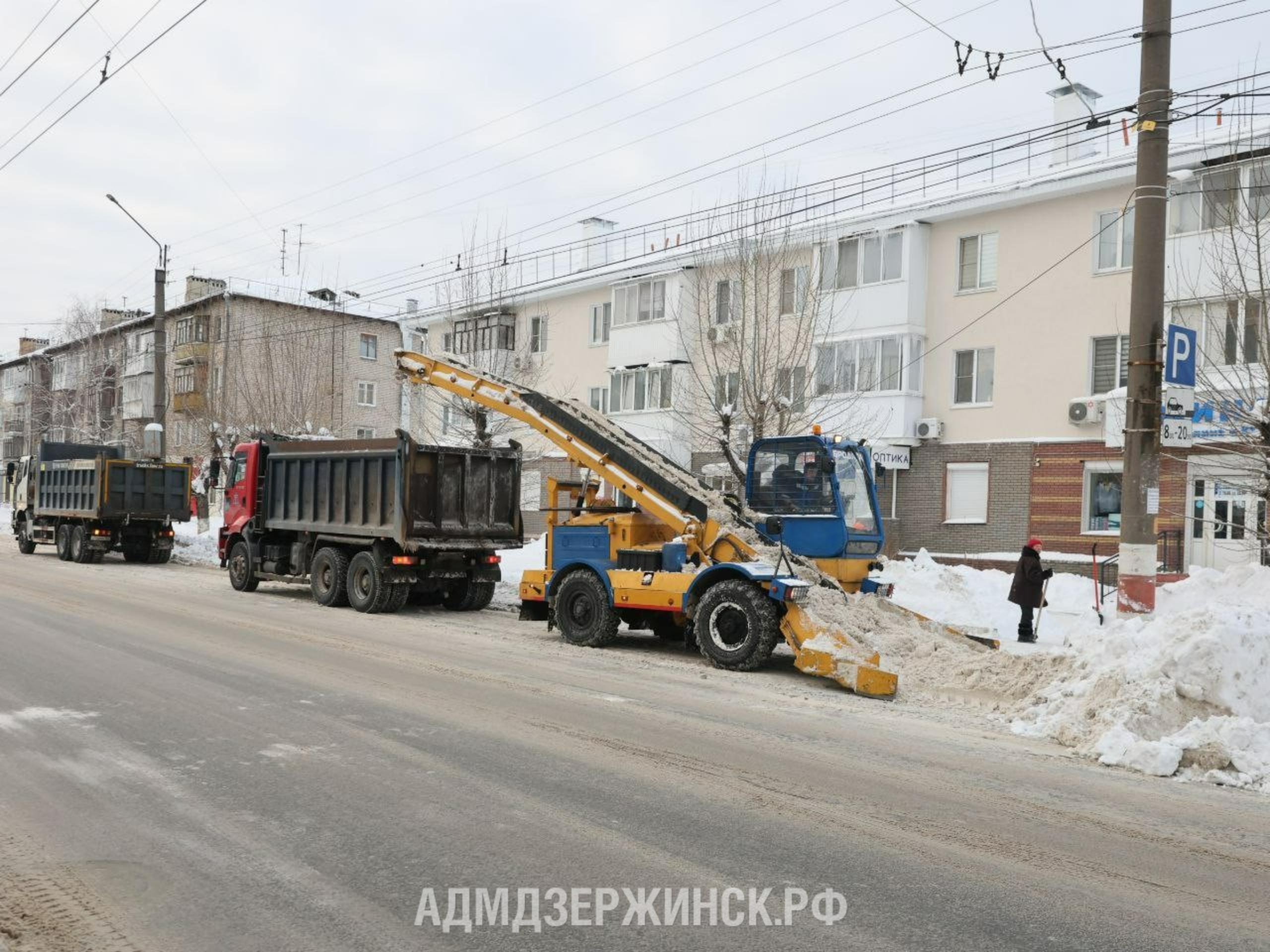 В Дзержинске ведется ежедневный мониторинг уборки и вывоза снега -  Администрация города Дзержинска